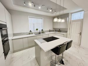 Kitchen area- click for photo gallery